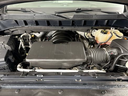 Used 2019 Chevrolet Silverado 1500 LTZ w/ LTZ Plus Package AWD/4WD image 28