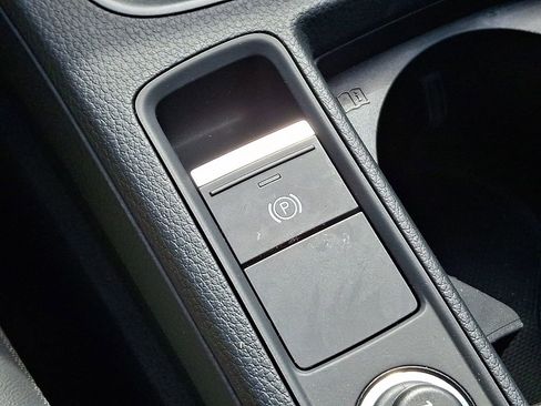 Certified 2024 Audi Q3 2.0T Premium Plus w/ Premium Plus Package image 26