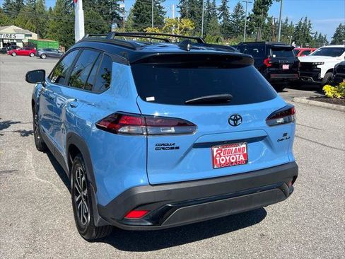 Certified 2026 Toyota Corolla Cross AWD Hybrid w/ Moonroof Package image 9
