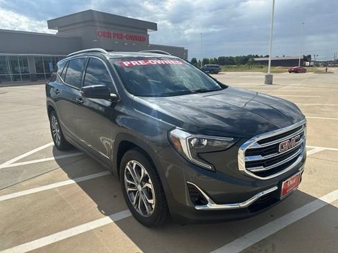 Used 2018 GMC Terrain SLT w/ Preferred Package FWD image 1