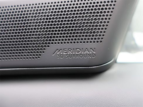 New 2025 Land Rover Range Rover Sport Dynamic SE image 16