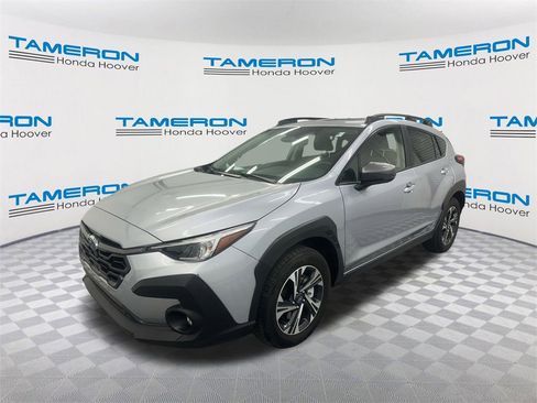 Used 2024 Subaru Crosstrek 2.0i Premium image 1