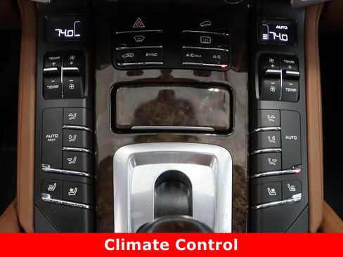 Used 2016 Porsche Cayenne image 20