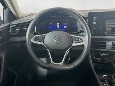 Used 2025 Volkswagen Jetta S image 18