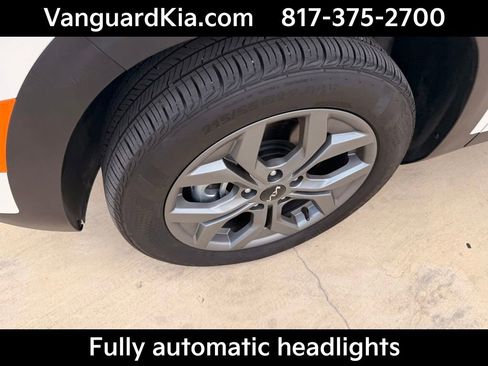 Certified 2026 Kia Seltos LX AWD/4WD image 8