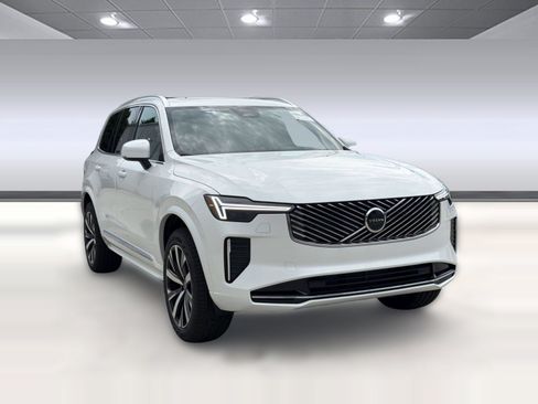 New 2026 Volvo XC90 B5 Core AWD/4WD image 7