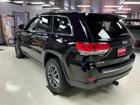 Used 2019 Jeep Grand Cherokee Limited image 4