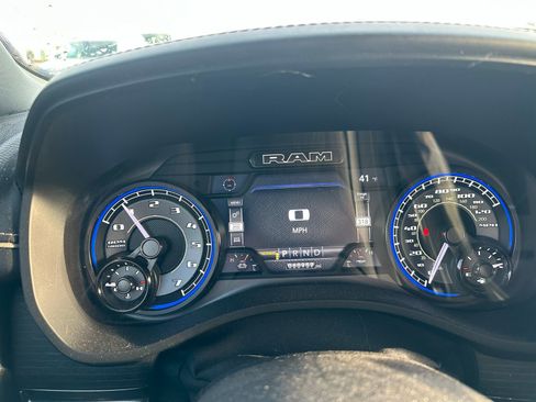 Used 2022 RAM 1500 Limited image 5