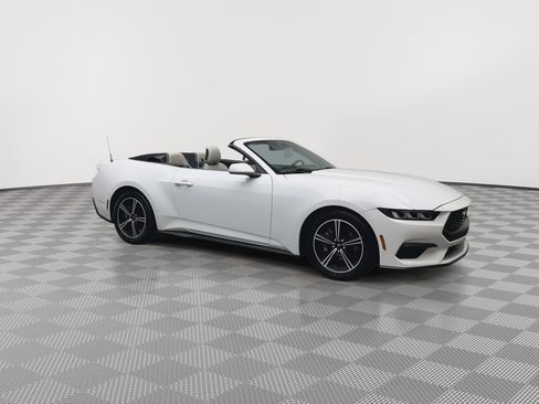 Used 2024 Ford Mustang Premium image 42