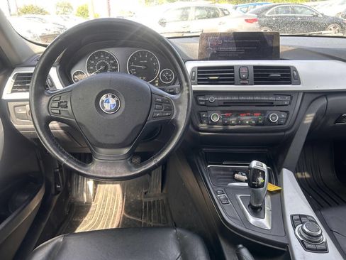 Used 2013 BMW 328i xDrive Sedan AWD/4WD image 11