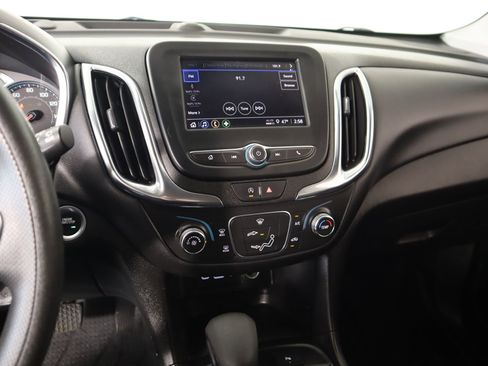 Used 2023 Chevrolet Equinox LT w/ LPO, Floor Liner Package image 5