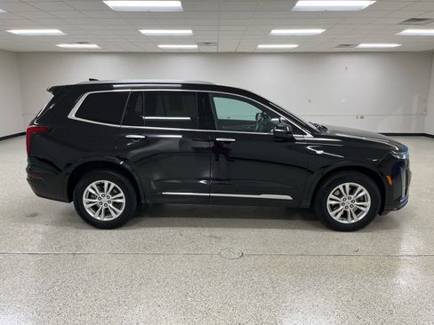Used 2024 Cadillac XT6 Luxury w/ LPO, Floor Liner Package AWD/4WD image 6