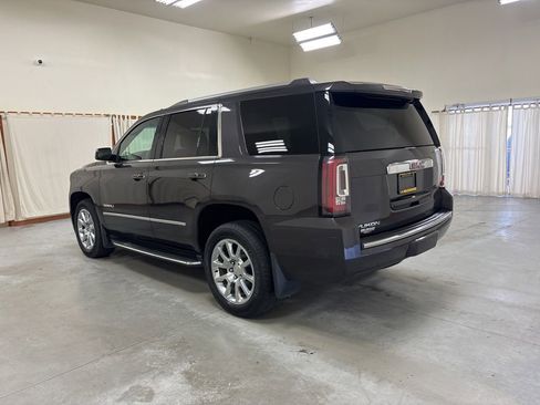 Used 2017 GMC Yukon Denali w/ Open Road Package AWD/4WD image 6