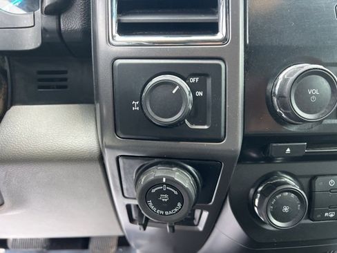 Used 2016 Ford F150 XLT w/ Equipment Group 301A Mid image 26