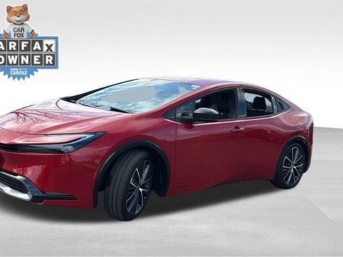 Used 2024 Toyota Prius XLE image 3