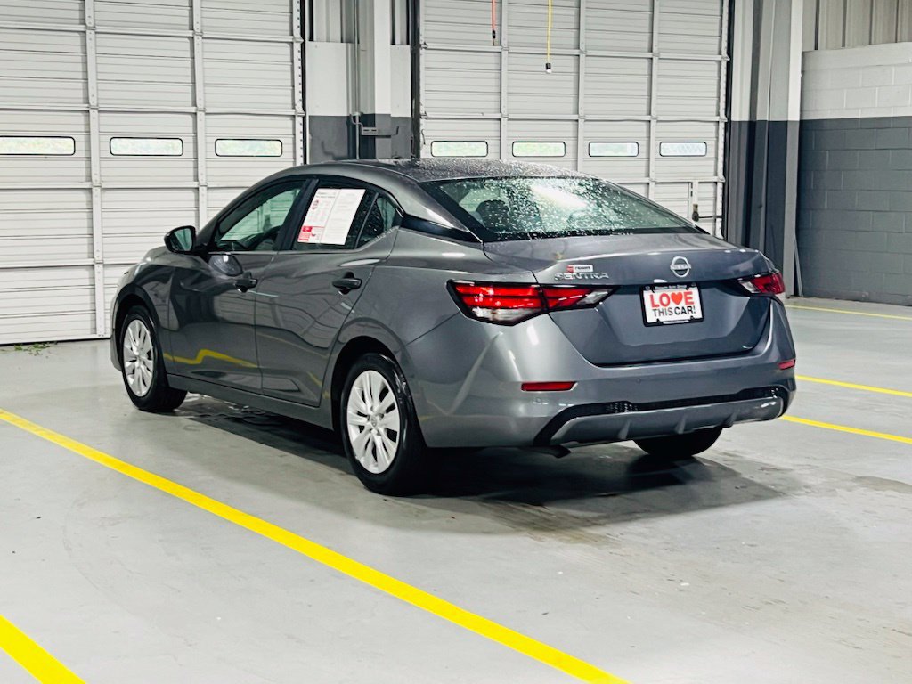 Used 2025 Nissan Sentra S FWD image 14