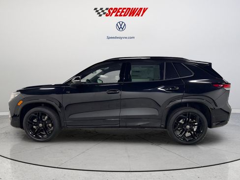 New 2026 Volkswagen Tiguan SE R-Line image 4