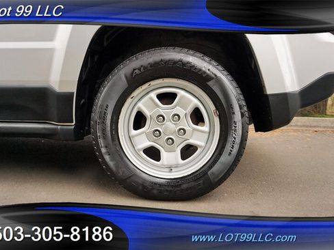 Used 2011 Jeep Patriot Sport FWD image 3