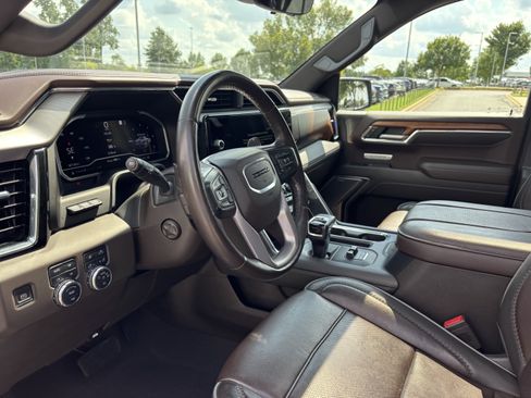Used 2023 GMC Sierra 1500 Denali w/ Denali Reserve Package AWD/4WD image 17