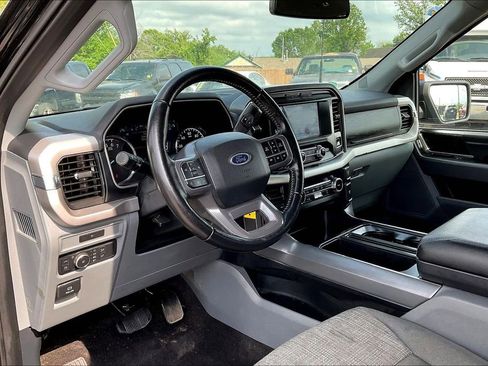 Used 2022 Ford F150 XLT w/ Equipment Group 301A Mid image 12