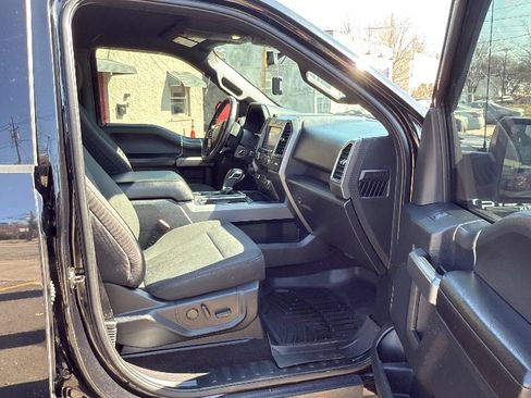 Used 2019 Ford F150 XLT w/ Equipment Group 302A Luxury AWD/4WD image 23