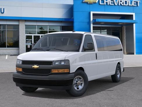 New 2025 Chevrolet Express 2500 Extended RWD image 6