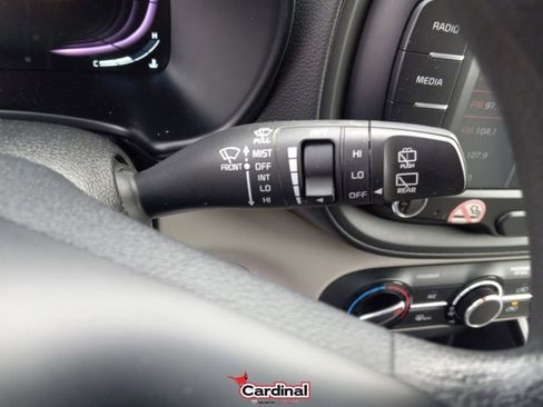 Used 2023 Kia Soul LX w/ LX Technology Package image 23