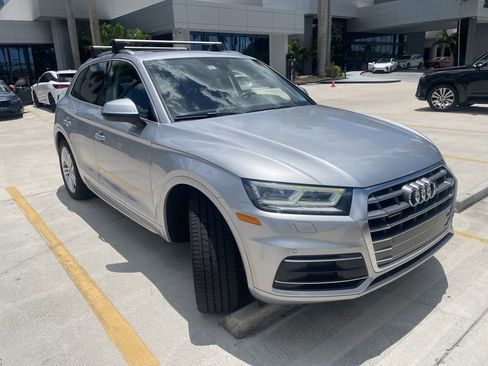 Used 2019 Audi Q5 2.0T Premium Plus w/ Premium Plus Package AWD/4WD image 1