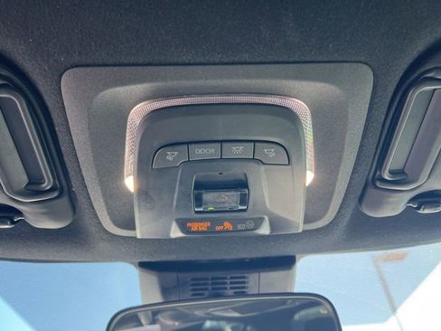 Used 2024 Toyota Corolla SE image 23