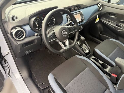 New 2025 Nissan Versa SV w/ Trunk Package image 4