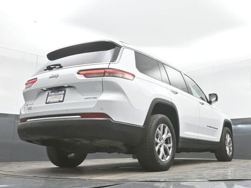 Used 2022 Jeep Grand Cherokee L Limited AWD/4WD image 48