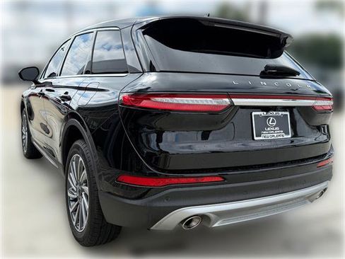 Used 2025 Lincoln Corsair Reserve FWD image 6