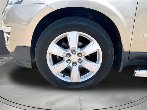 Used 2016 Chevrolet Traverse LT w/ Style and Technology Package FWD image 36