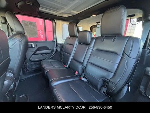 Used 2021 Jeep Wrangler Unlimited Sahara image 18