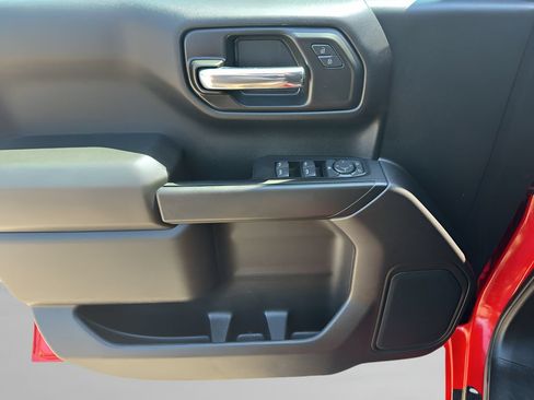 Used 2024 Chevrolet Silverado 1500 Custom AWD/4WD image 9