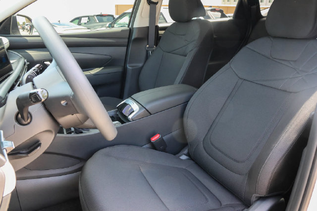 New 2026 Hyundai Tucson SE FWD image 10
