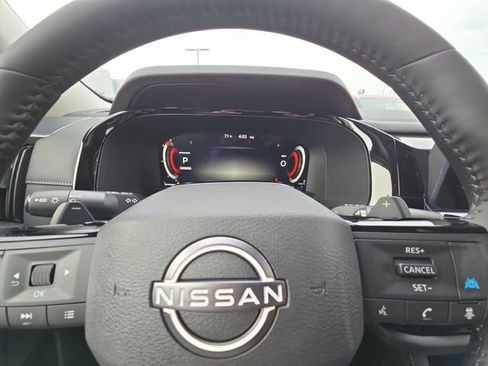 New 2026 Nissan Pathfinder SL image 25