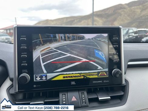 Used 2022 Toyota RAV4 XLE Premium image 35