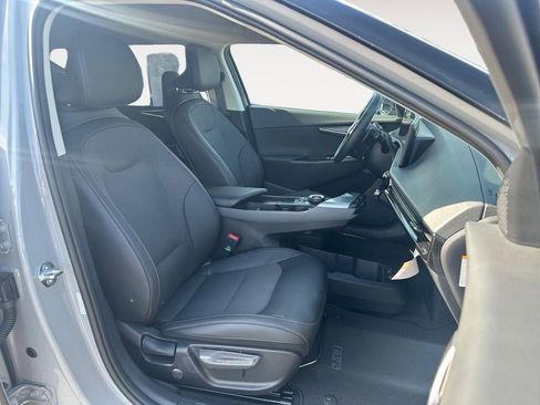 Used 2025 Kia EV6 Light RWD image 10
