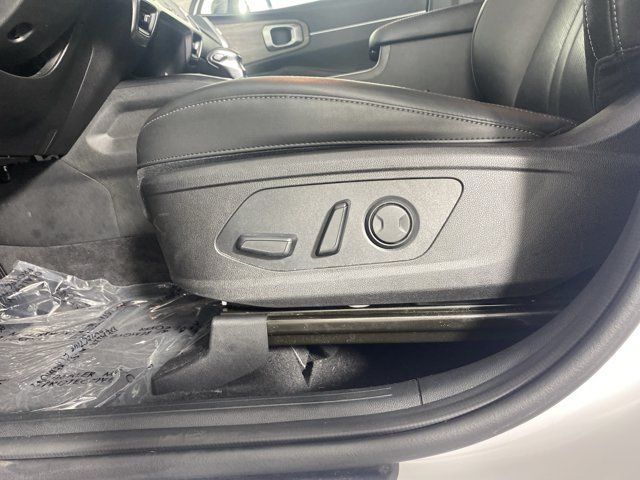 Used 2022 Kia Sorento S AWD/4WD image 19