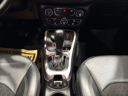 Used 2019 Jeep Compass Latitude image 20