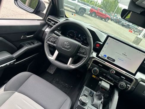 New 2026 Toyota Tacoma TRD Off-Road AWD/4WD image 15
