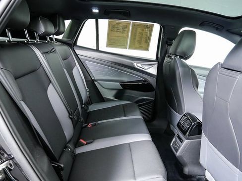 Certified 2023 Volkswagen ID.4 Pro S Plus image 19