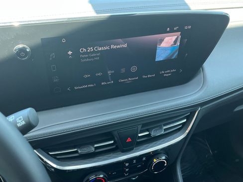 Used 2025 Buick Encore GX Preferred image 17