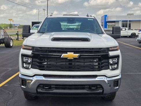New 2026 Chevrolet Silverado 3500 W/T AWD/4WD image 8