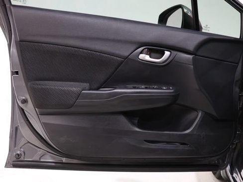 Used 2013 Honda Civic LX image 18
