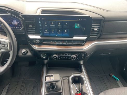 Used 2023 Chevrolet Silverado 1500 RST w/ LPO, Dark Essentials Package image 10