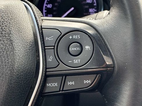 Used 2018 Toyota Camry SE w/ Audio Package FWD image 25