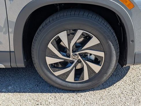 New 2026 Volkswagen Tiguan S image 9