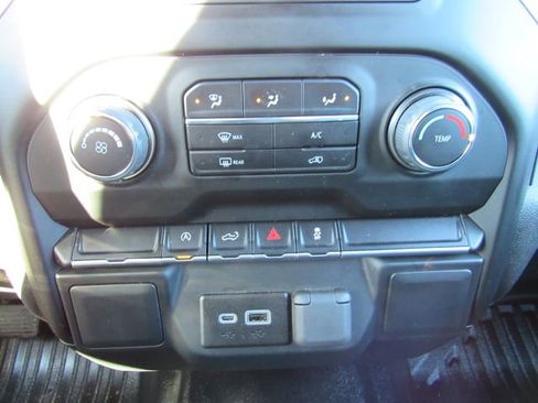 Used 2022 Chevrolet Silverado 1500 W/T w/ WT Value Package image 21